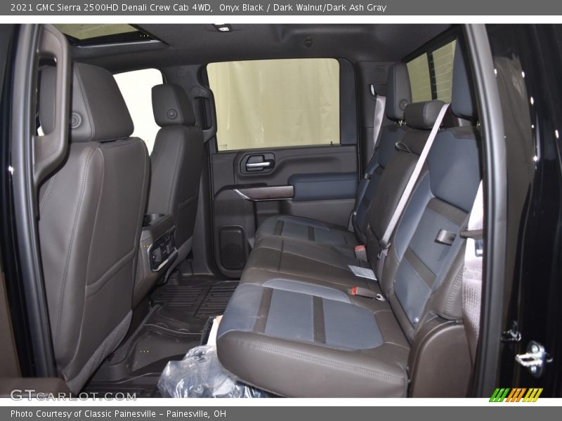 Onyx Black / Dark Walnut/Dark Ash Gray 2021 GMC Sierra 2500HD Denali Crew Cab 4WD