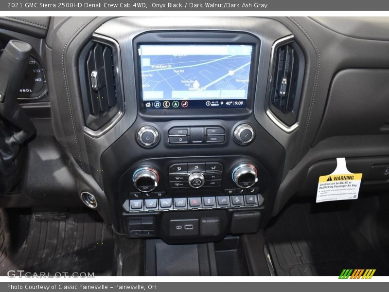 Onyx Black / Dark Walnut/Dark Ash Gray 2021 GMC Sierra 2500HD Denali Crew Cab 4WD