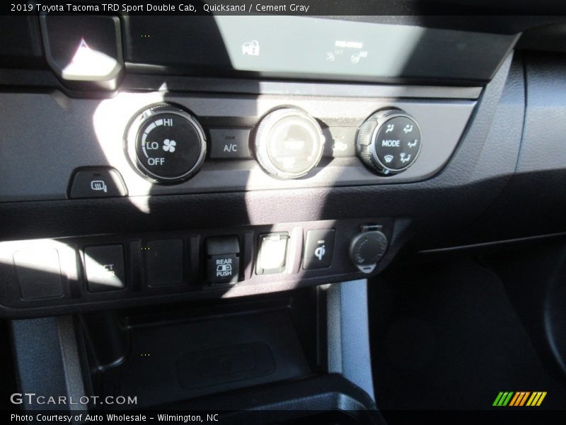 Quicksand / Cement Gray 2019 Toyota Tacoma TRD Sport Double Cab