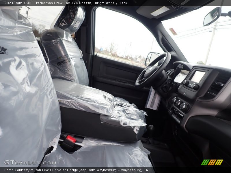 Bright White / Black 2021 Ram 4500 Tradesman Crew Cab 4x4 Chassis