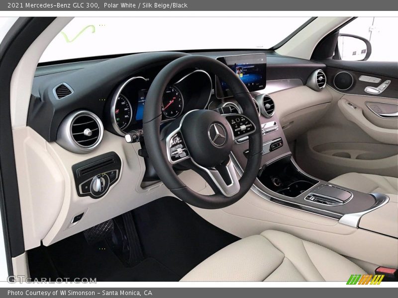 Polar White / Silk Beige/Black 2021 Mercedes-Benz GLC 300