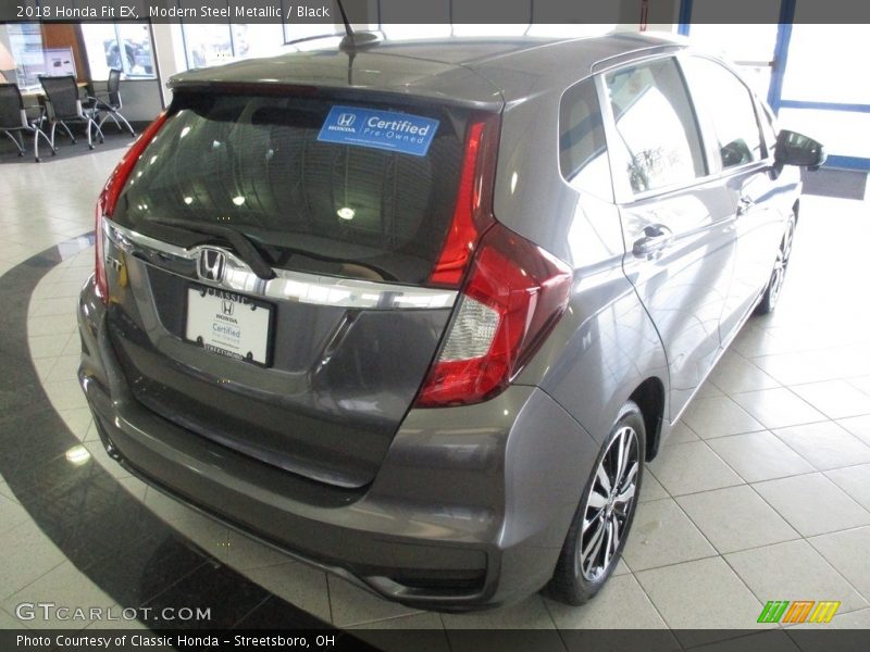 Modern Steel Metallic / Black 2018 Honda Fit EX