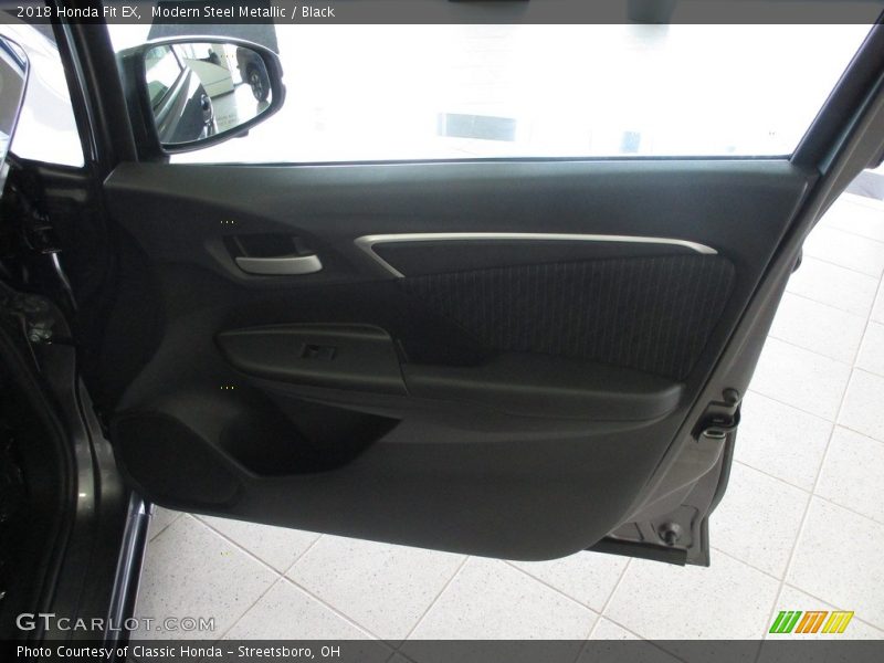 Modern Steel Metallic / Black 2018 Honda Fit EX
