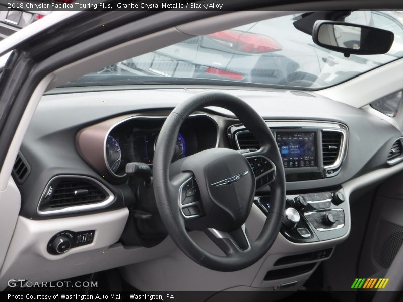 Granite Crystal Metallic / Black/Alloy 2018 Chrysler Pacifica Touring Plus