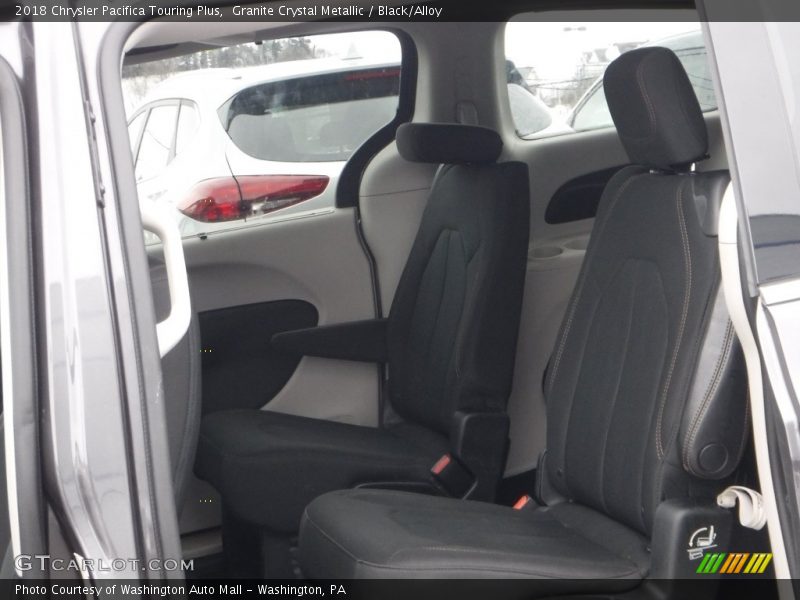 Granite Crystal Metallic / Black/Alloy 2018 Chrysler Pacifica Touring Plus