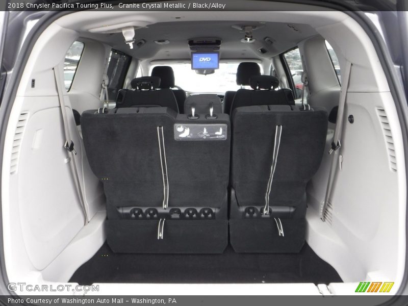 Granite Crystal Metallic / Black/Alloy 2018 Chrysler Pacifica Touring Plus