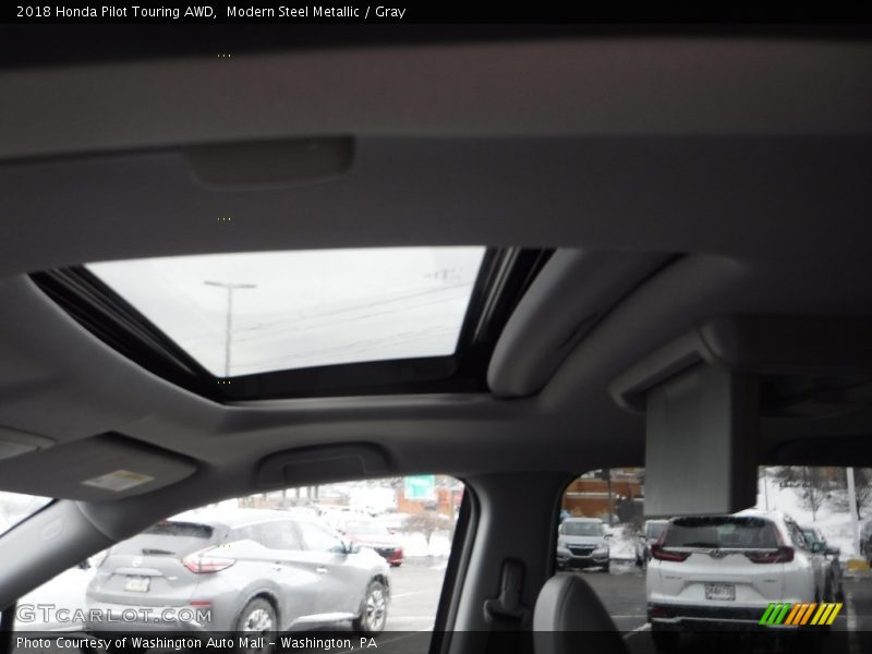 Modern Steel Metallic / Gray 2018 Honda Pilot Touring AWD