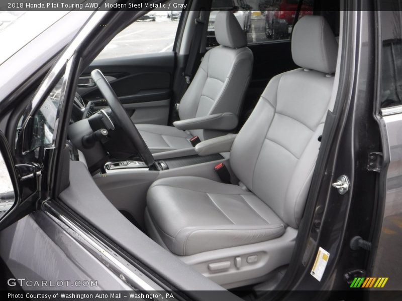 Modern Steel Metallic / Gray 2018 Honda Pilot Touring AWD
