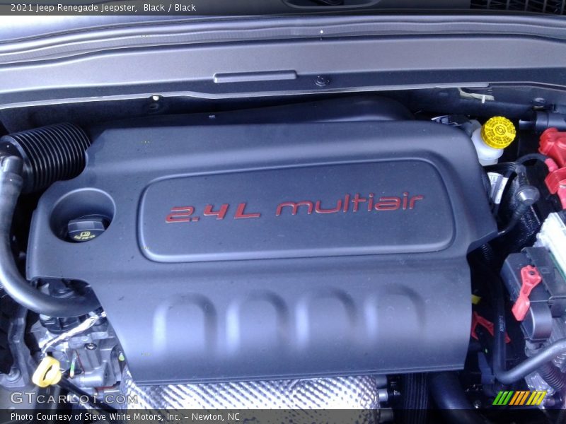 Black / Black 2021 Jeep Renegade Jeepster