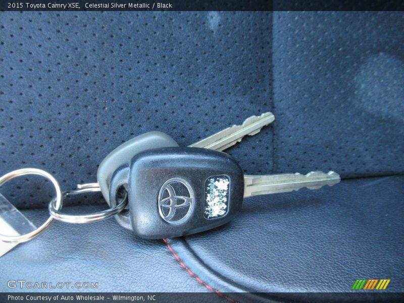 Celestial Silver Metallic / Black 2015 Toyota Camry XSE