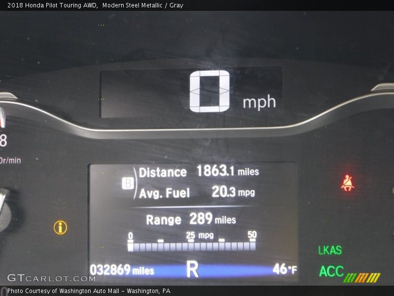 Modern Steel Metallic / Gray 2018 Honda Pilot Touring AWD