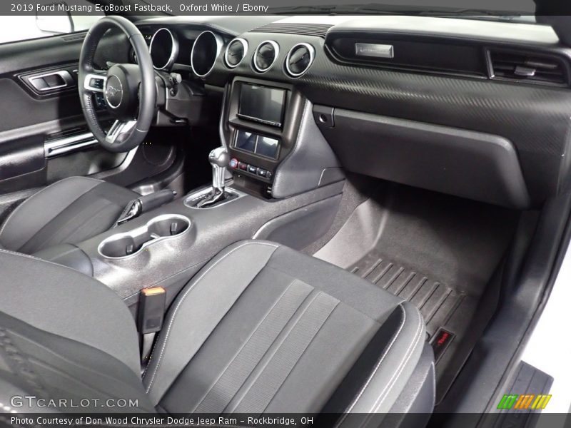 Oxford White / Ebony 2019 Ford Mustang EcoBoost Fastback