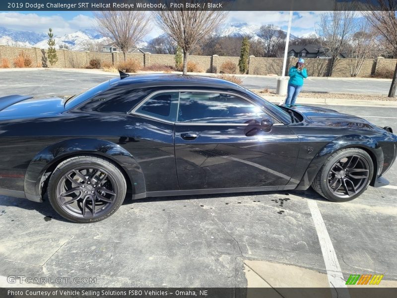 Pitch Black / Black 2019 Dodge Challenger SRT Hellcat Redeye Widebody