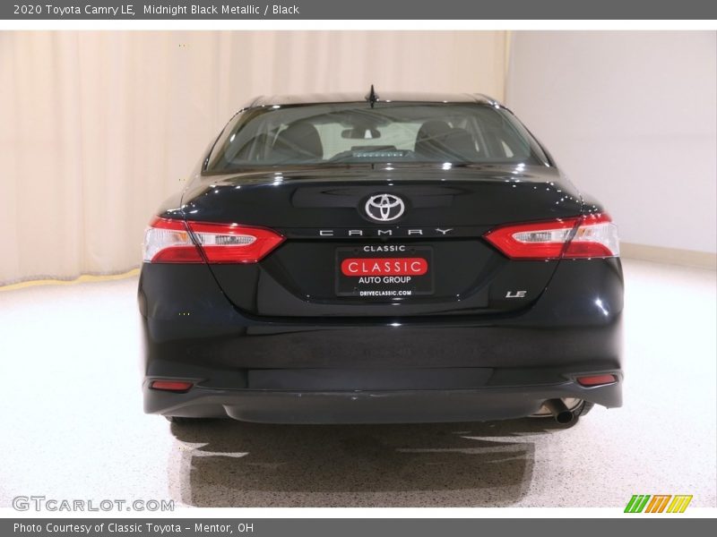 Midnight Black Metallic / Black 2020 Toyota Camry LE