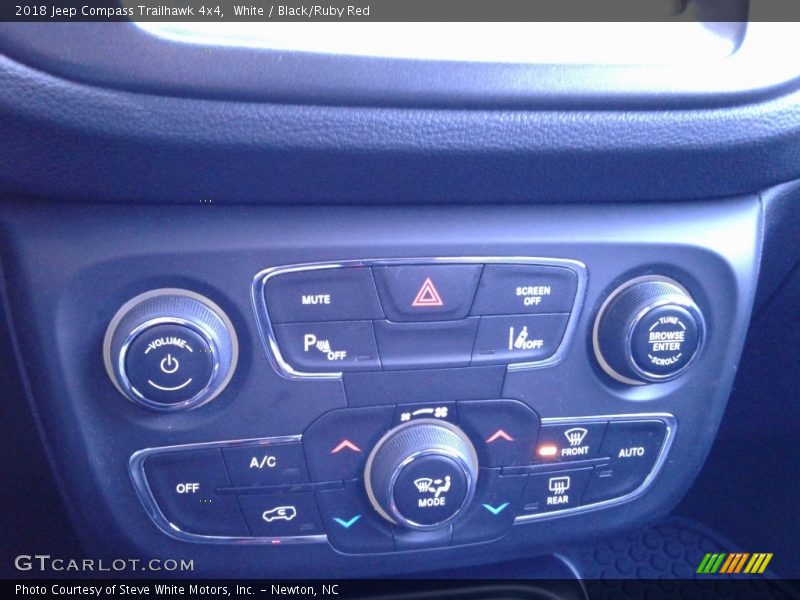 White / Black/Ruby Red 2018 Jeep Compass Trailhawk 4x4