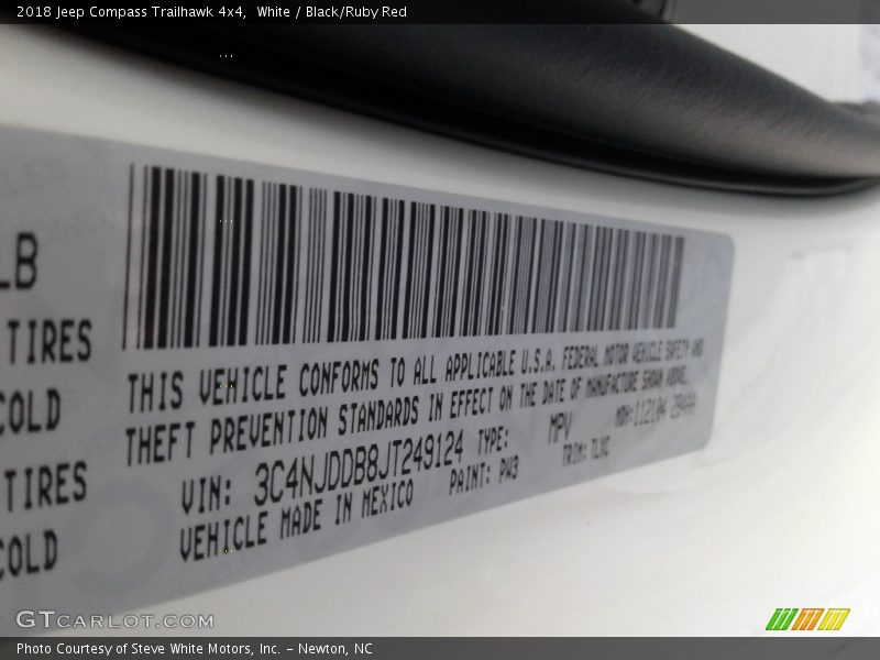 White / Black/Ruby Red 2018 Jeep Compass Trailhawk 4x4