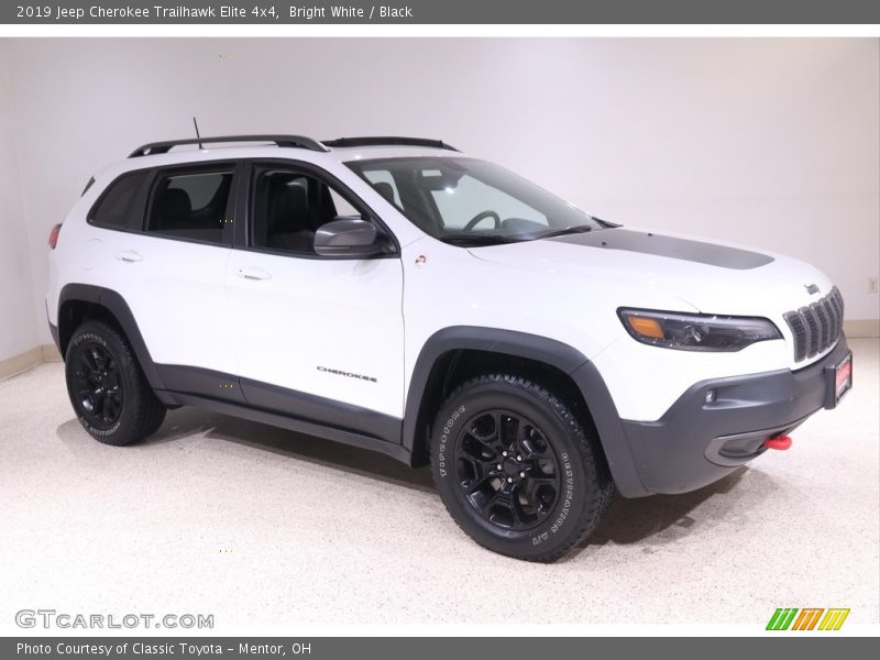  2019 Cherokee Trailhawk Elite 4x4 Bright White