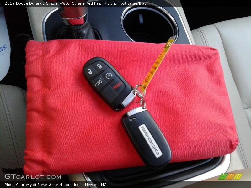 Octane Red Pearl / Light Frost Beige/Black 2019 Dodge Durango Citadel AWD