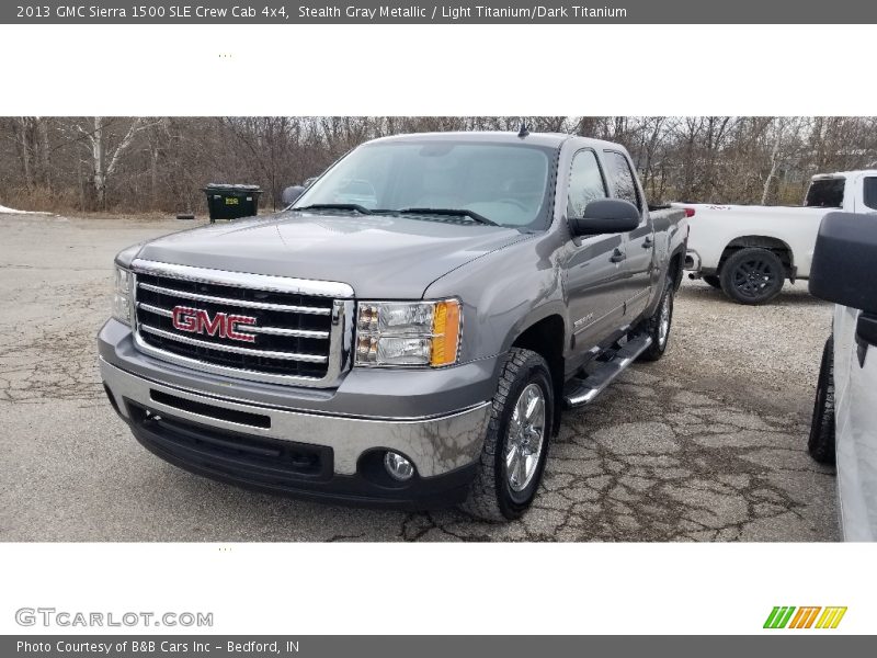Stealth Gray Metallic / Light Titanium/Dark Titanium 2013 GMC Sierra 1500 SLE Crew Cab 4x4