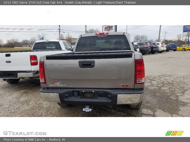 Stealth Gray Metallic / Light Titanium/Dark Titanium 2013 GMC Sierra 1500 SLE Crew Cab 4x4