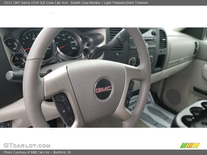 Stealth Gray Metallic / Light Titanium/Dark Titanium 2013 GMC Sierra 1500 SLE Crew Cab 4x4