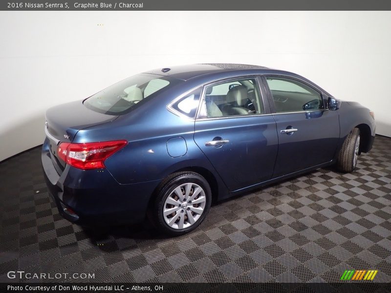 Graphite Blue / Charcoal 2016 Nissan Sentra S