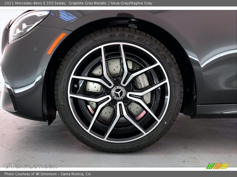 Graphite Gray Metallic / Neva Gray/Magma Gray 2021 Mercedes-Benz E 350 Sedan