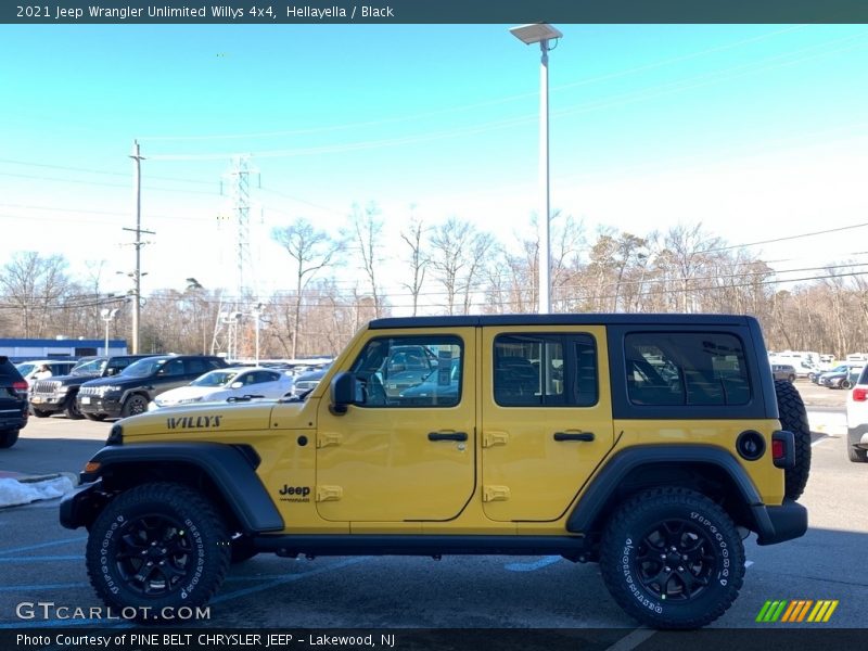 Hellayella / Black 2021 Jeep Wrangler Unlimited Willys 4x4