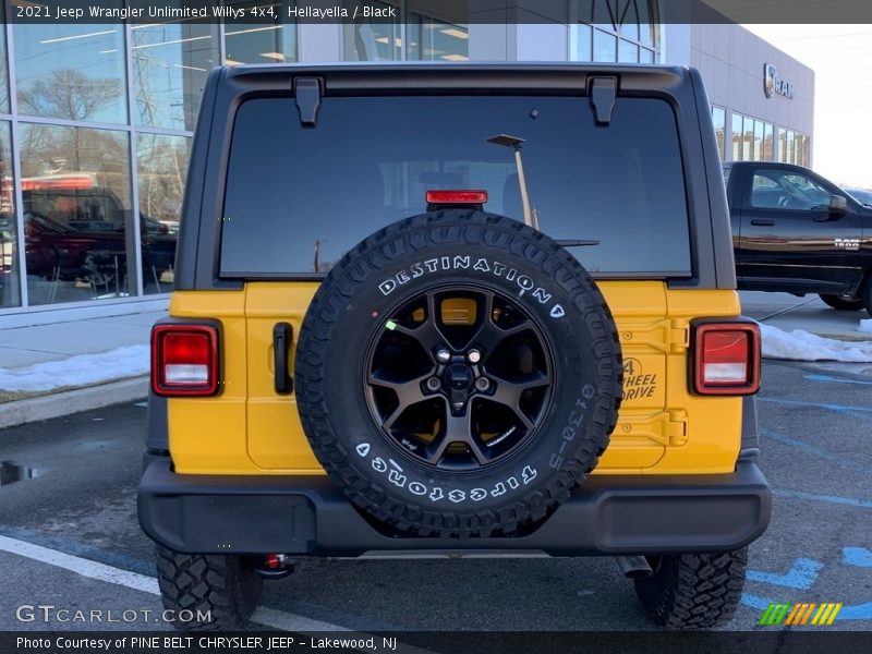 Hellayella / Black 2021 Jeep Wrangler Unlimited Willys 4x4