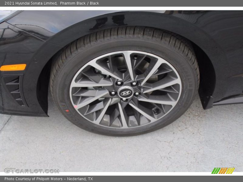 Phantom Black / Black 2021 Hyundai Sonata Limited