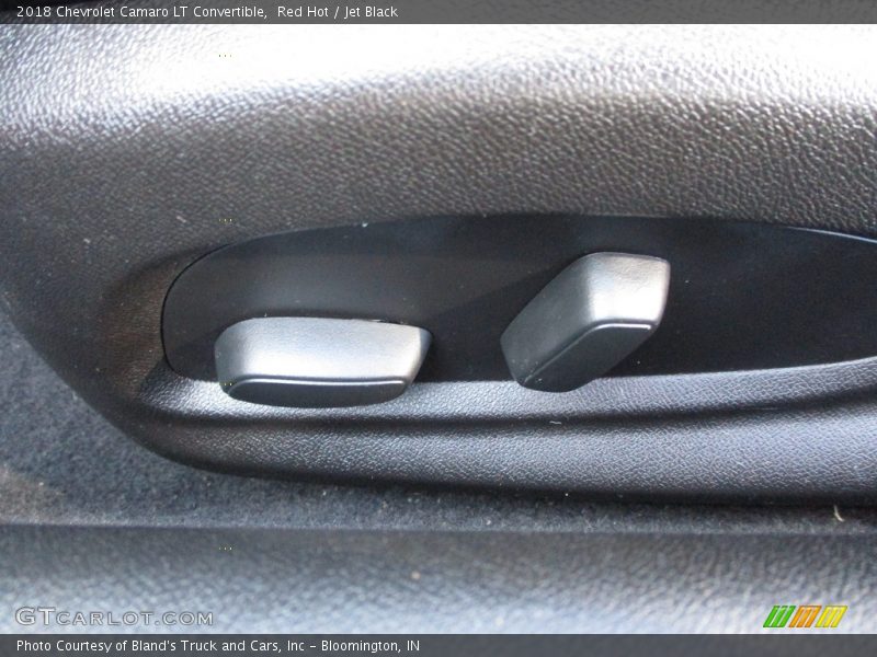 Red Hot / Jet Black 2018 Chevrolet Camaro LT Convertible