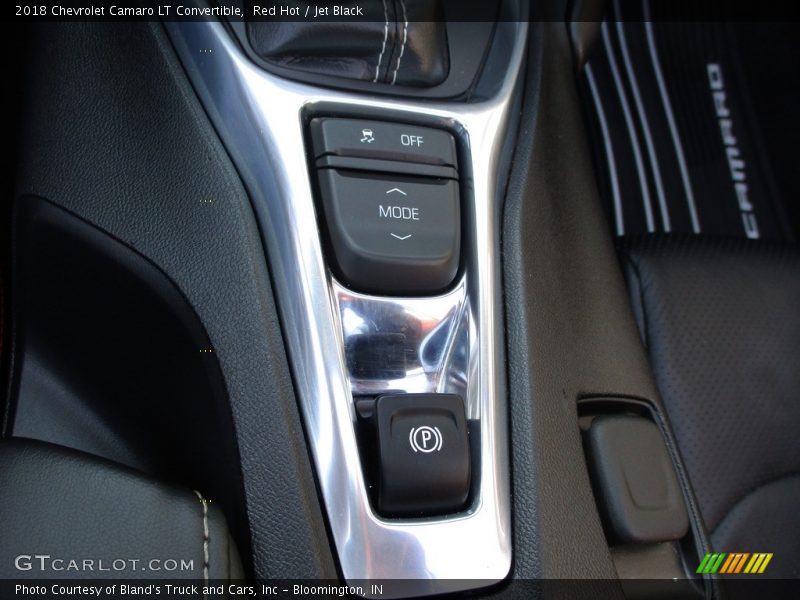 Red Hot / Jet Black 2018 Chevrolet Camaro LT Convertible