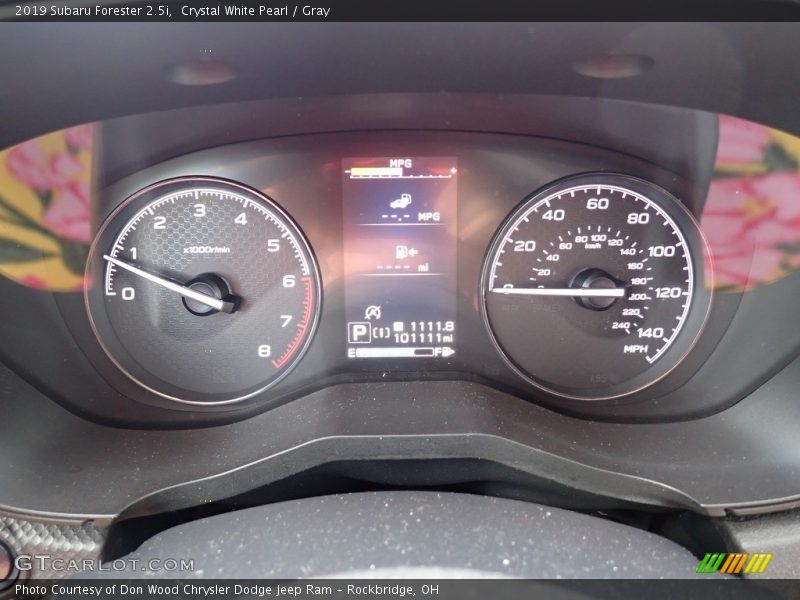 Crystal White Pearl / Gray 2019 Subaru Forester 2.5i