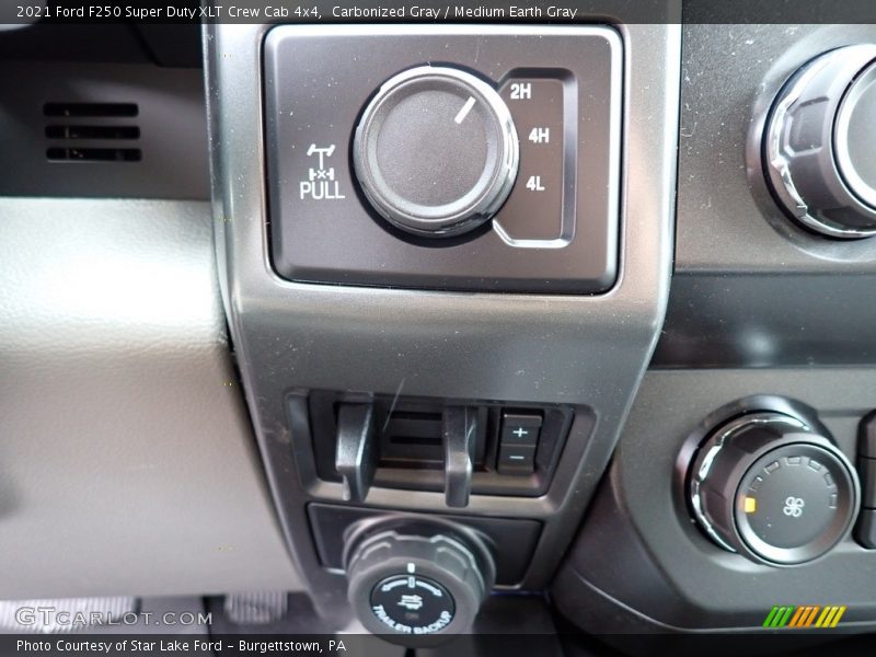 Carbonized Gray / Medium Earth Gray 2021 Ford F250 Super Duty XLT Crew Cab 4x4