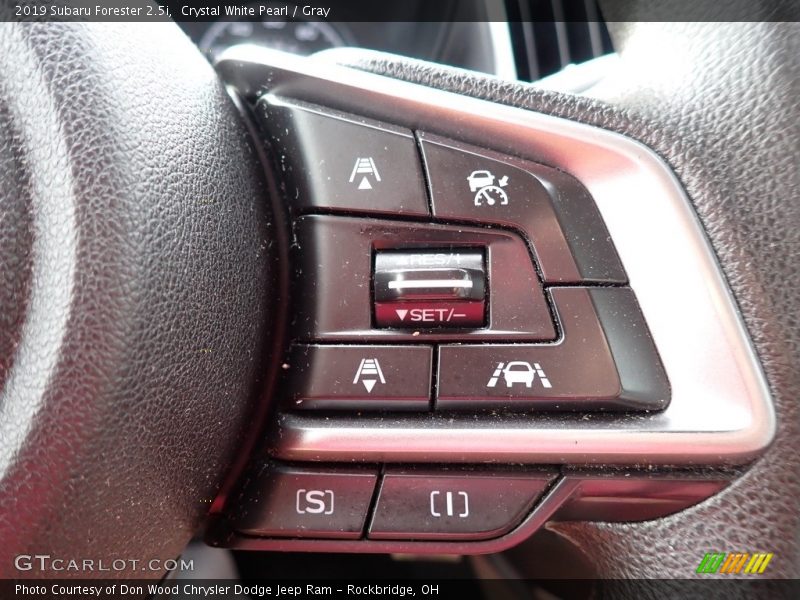 Crystal White Pearl / Gray 2019 Subaru Forester 2.5i