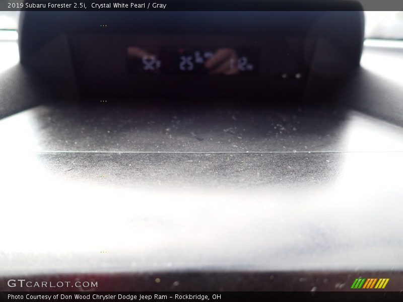 Crystal White Pearl / Gray 2019 Subaru Forester 2.5i