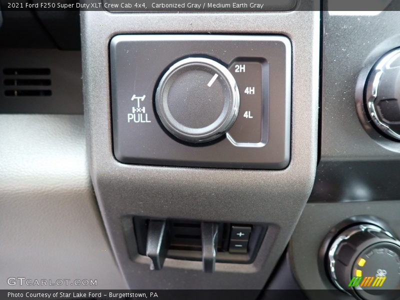 Carbonized Gray / Medium Earth Gray 2021 Ford F250 Super Duty XLT Crew Cab 4x4