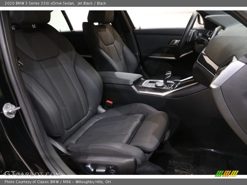 Jet Black / Black 2020 BMW 3 Series 330i xDrive Sedan