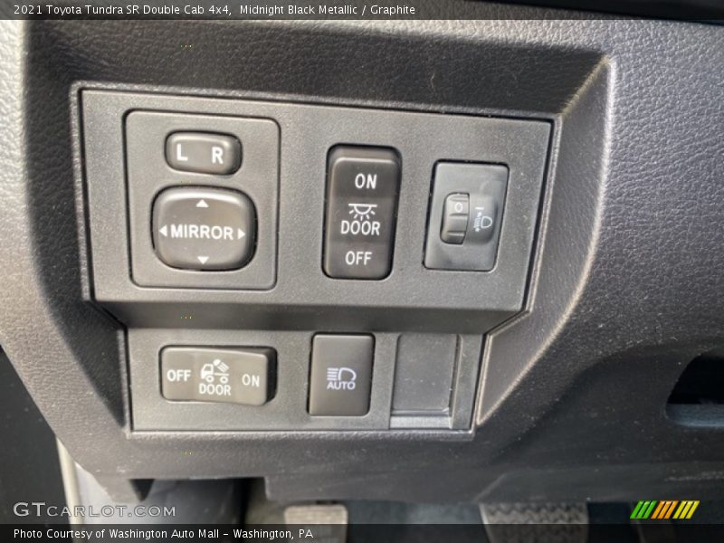 Midnight Black Metallic / Graphite 2021 Toyota Tundra SR Double Cab 4x4