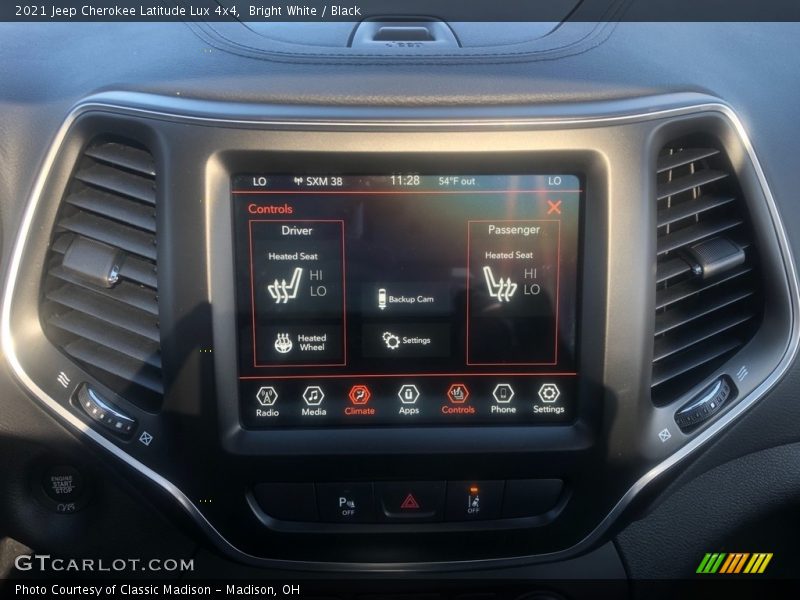 Bright White / Black 2021 Jeep Cherokee Latitude Lux 4x4