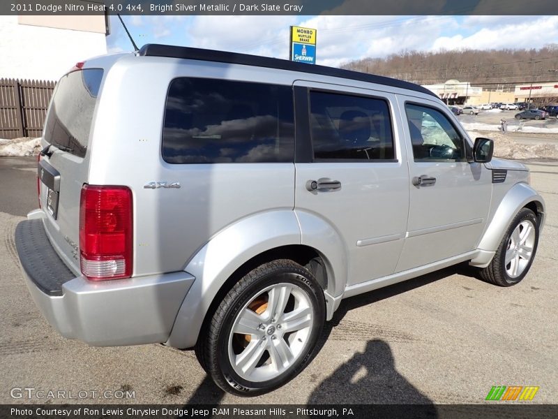 Bright Silver Metallic / Dark Slate Gray 2011 Dodge Nitro Heat 4.0 4x4