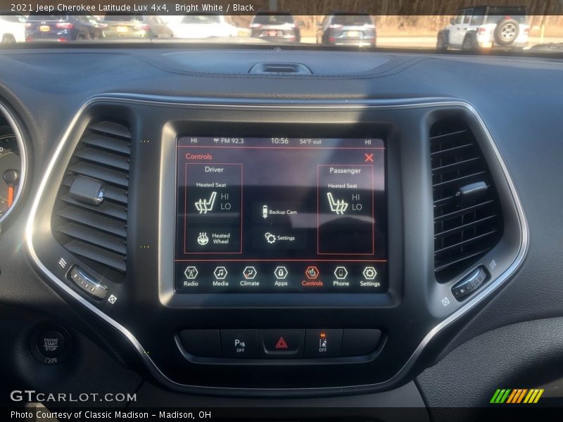 Bright White / Black 2021 Jeep Cherokee Latitude Lux 4x4