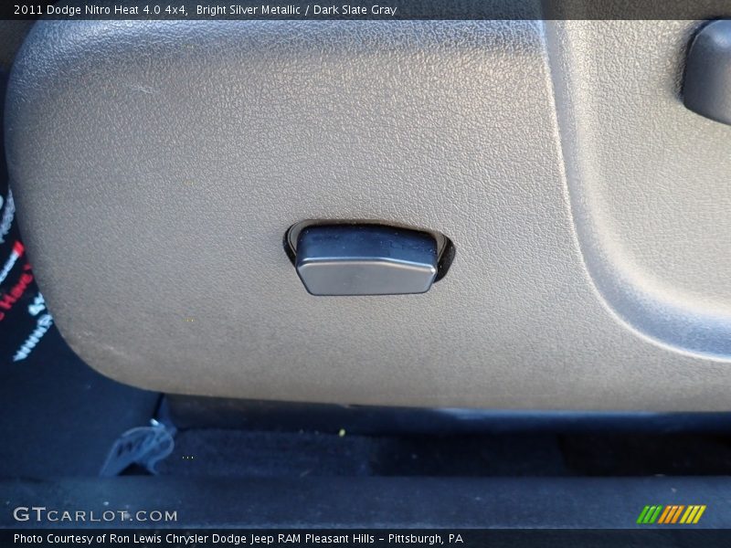 Bright Silver Metallic / Dark Slate Gray 2011 Dodge Nitro Heat 4.0 4x4
