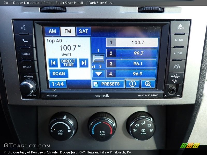 Bright Silver Metallic / Dark Slate Gray 2011 Dodge Nitro Heat 4.0 4x4