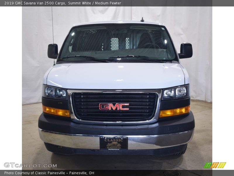 Summit White / Medium Pewter 2019 GMC Savana Van 2500 Cargo
