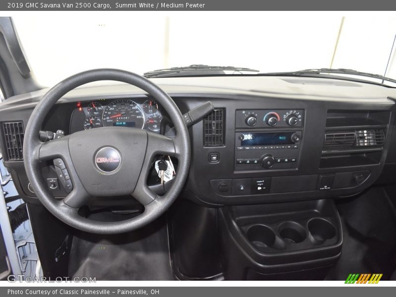 Summit White / Medium Pewter 2019 GMC Savana Van 2500 Cargo