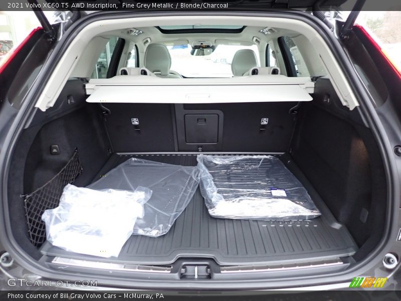 Pine Grey Metallic / Blonde/Charcoal 2021 Volvo XC60 T5 AWD Inscription