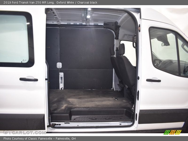Oxford White / Charcoal black 2019 Ford Transit Van 250 MR Long