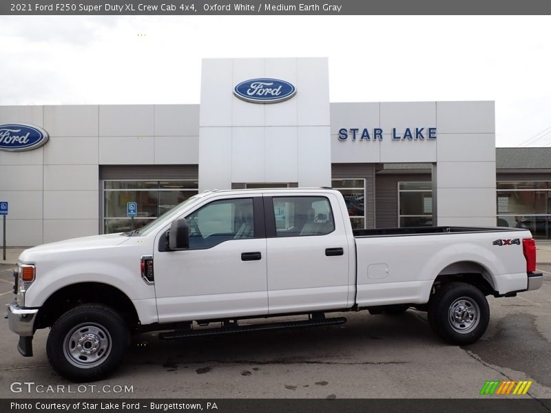 Oxford White / Medium Earth Gray 2021 Ford F250 Super Duty XL Crew Cab 4x4