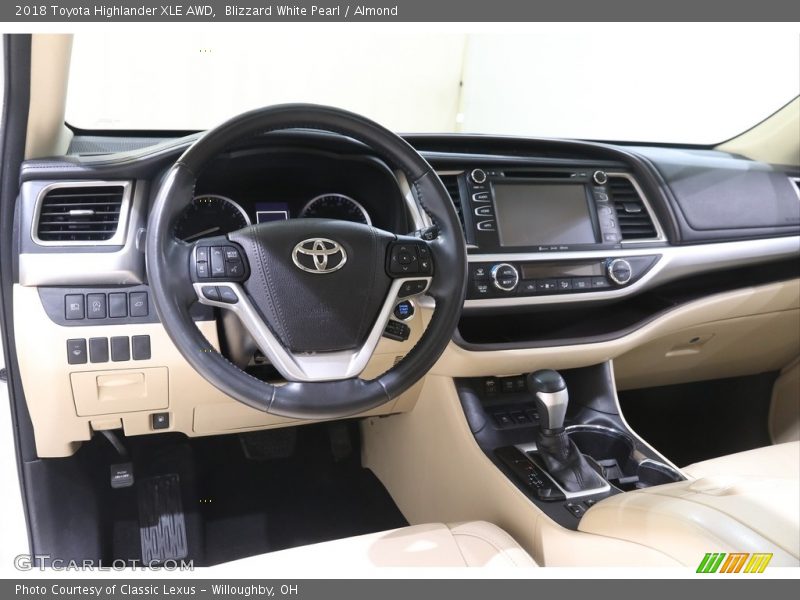 Blizzard White Pearl / Almond 2018 Toyota Highlander XLE AWD